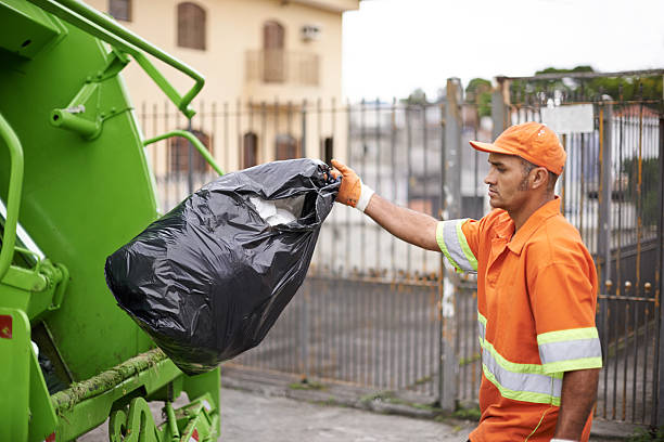 Best Garage Cleanout Services  in East Northport, NY