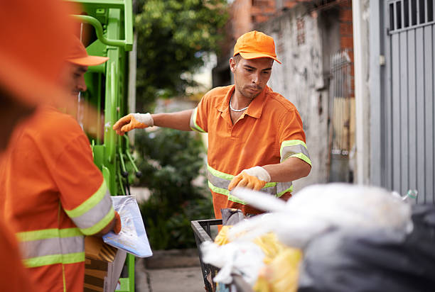 Best Garage Cleanout Services  in East Northport, NY